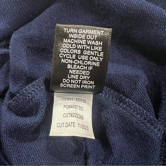 Torrid Seattle Classic Fit French Terry Crew Sweatshirt size 2X - Picture 6 of 6